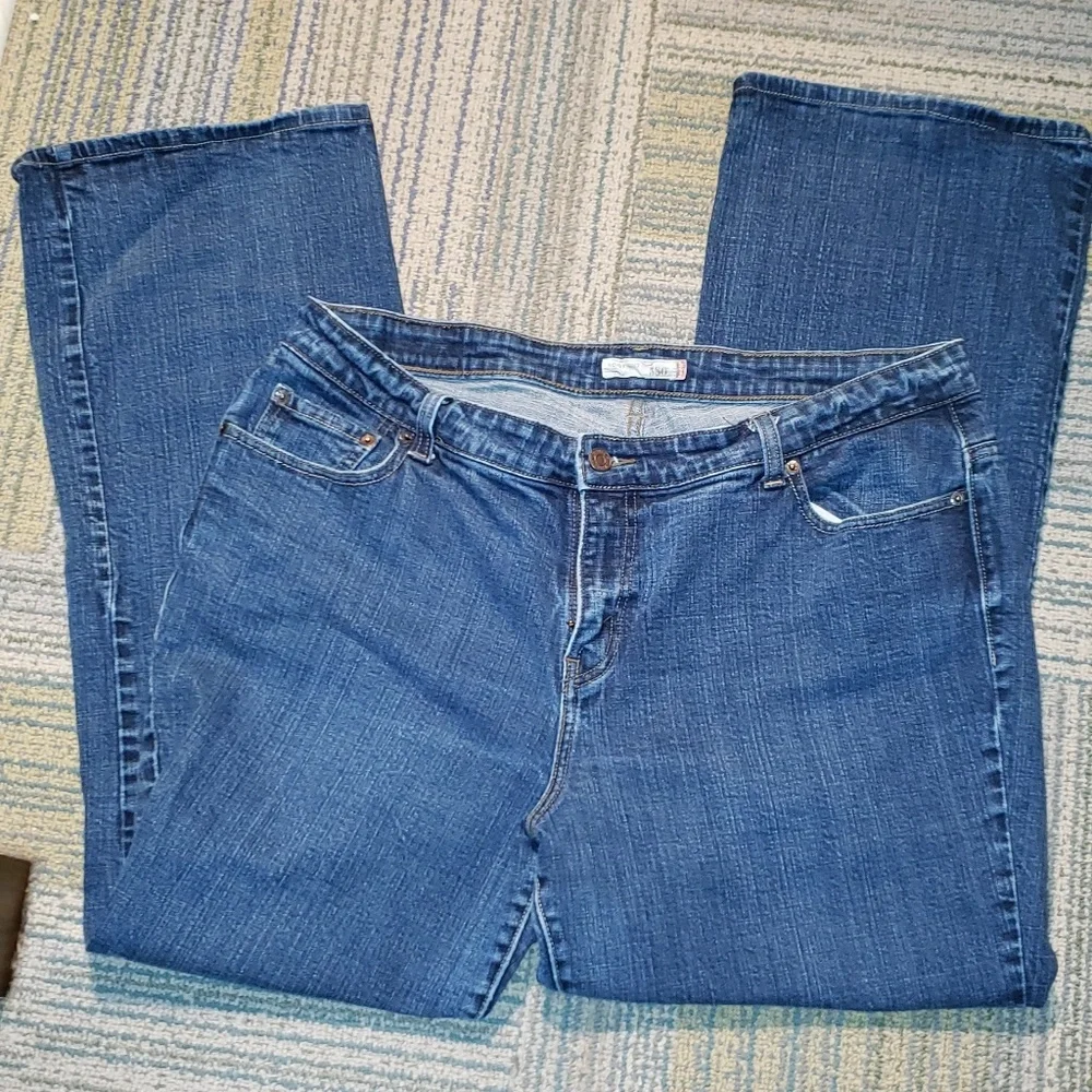 Levi's 580 Womens Boot Cut Jeans.